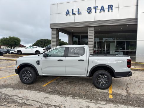 New 2026 Ford Ranger XLT w/ Trailer Tow Package AWD/4WD image 8