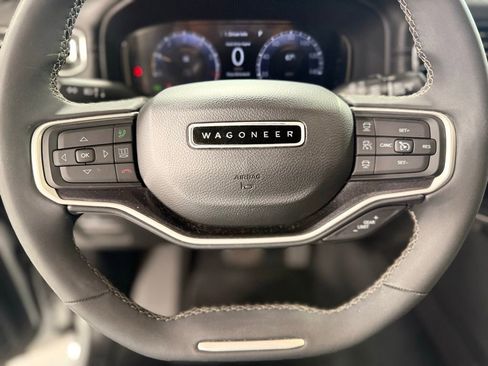 Used 2022 Jeep Wagoneer Series I w/ Convenience Group I AWD/4WD image 13
