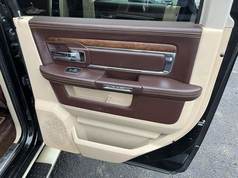 Used 2016 RAM 2500 Longhorn w/ Convenience Group image 31