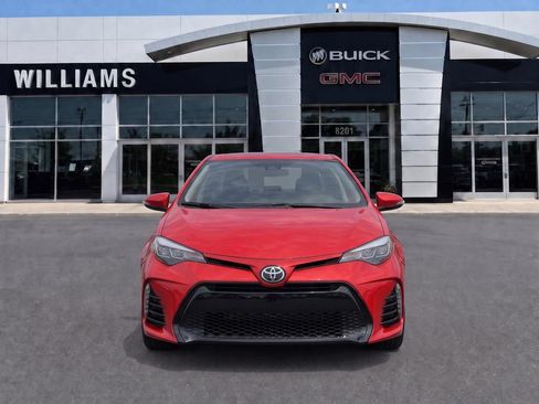 Used 2019 Toyota Corolla XSE FWD image 5