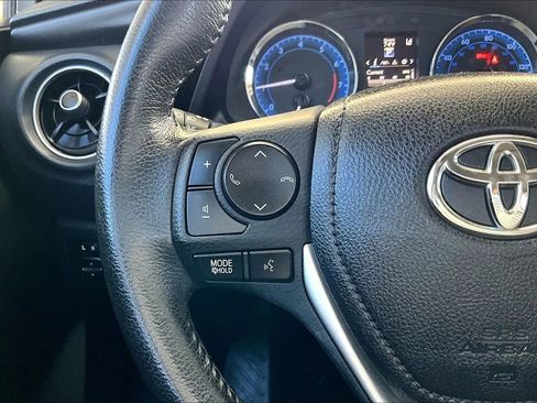 Used 2019 Toyota Corolla SE FWD image 10
