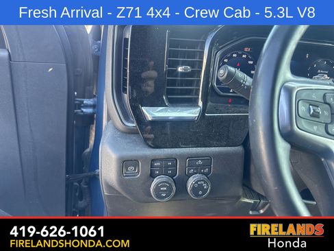 Used 2024 Chevrolet Silverado 1500 LT w/ Z71 Off-Road Package image 21