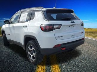 Used 2022 Jeep Compass Trailhawk w/ Trailhawk Elite Group video 2