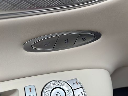 New 2026 Genesis GV70 2.5T Select image 14