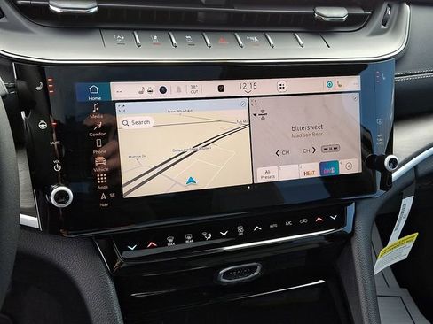 New 2026 Jeep Grand Cherokee Limited image 12