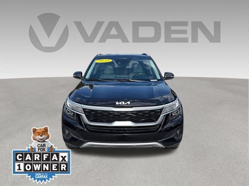 Used 2023 Kia Seltos EX AWD/4WD image 2