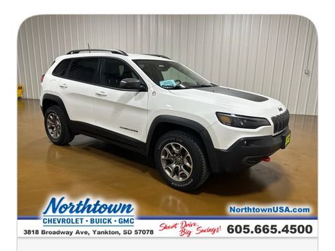 Used 2020 Jeep Cherokee Trailhawk w/ Cold Weather Group AWD/4WD image 7
