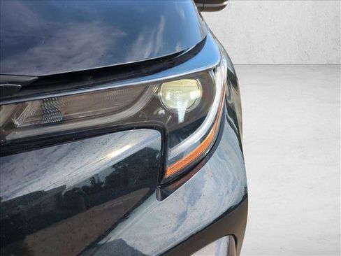 Certified 2022 Toyota Corolla SE FWD image 9