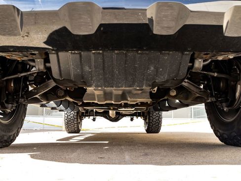 Used 2022 Chevrolet Silverado 2500 LTZ w/ LTZ Plus Package image 15