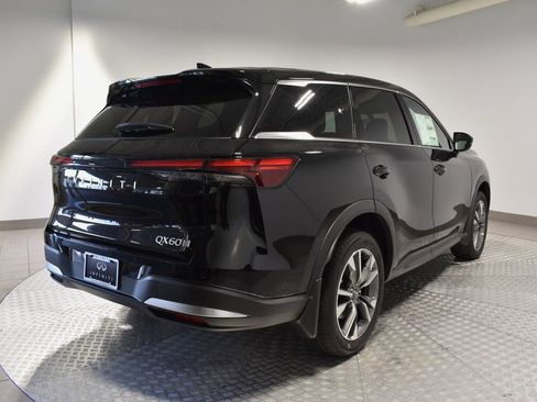 New 2026 INFINITI QX60 Pure w/ Family Package image 3