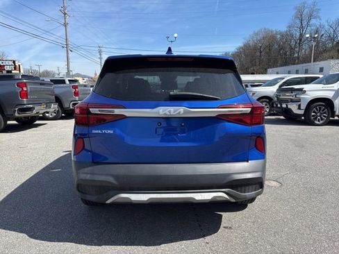 Used 2023 Kia Seltos LX image 5