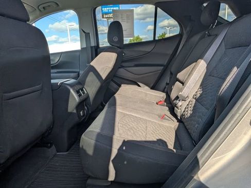 Used 2018 Chevrolet Equinox LT FWD image 9