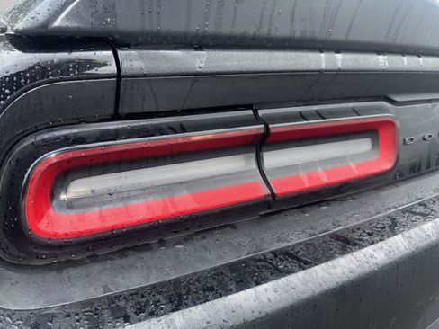 Used 2021 Dodge Challenger R/T w/ Plus Package image 7