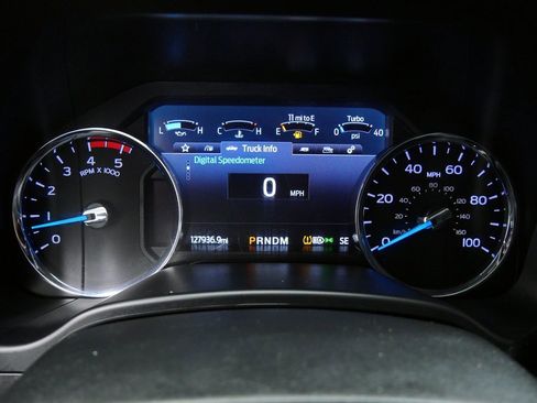 Used 2021 Ford F250 Lariat w/ Lariat Value Package image 25