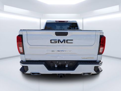 Used 2024 GMC Sierra 1500 Elevation w/ LPO, Elevation Black Package AWD/4WD image 4
