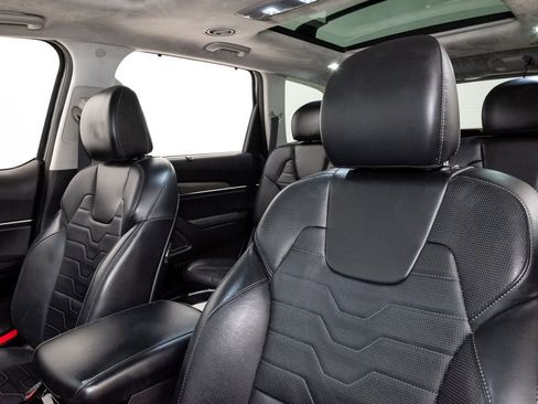 Certified 2021 Kia Telluride SX w/ SX Prestige Package AWD/4WD image 14