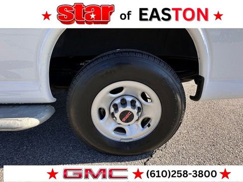 Used 2024 GMC Savana 2500 w/ Driver Convenience Package image 29