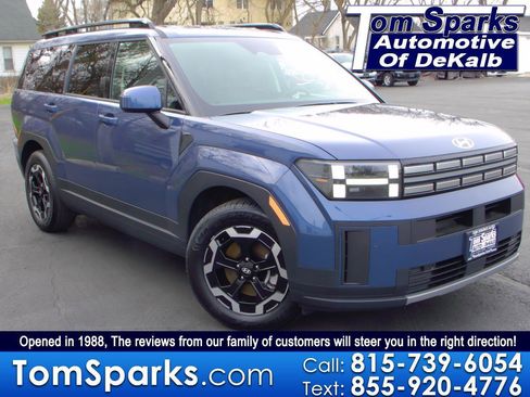 Used 2025 Hyundai Santa Fe SEL AWD/4WD image 1