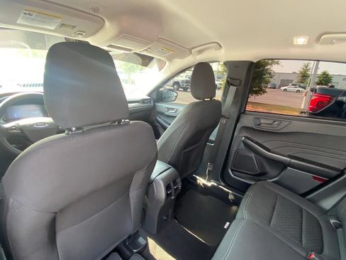 Certified 2025 Ford Escape Active w/ Tech Pack #1 FWD image 23