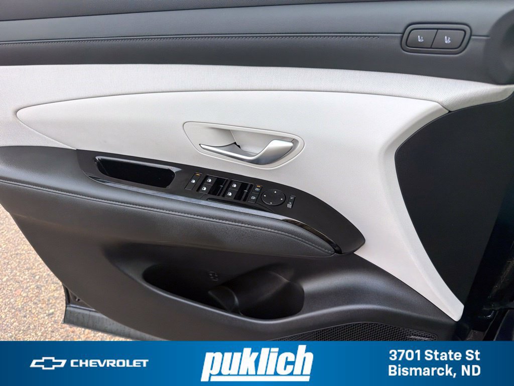 Used 2025 Hyundai Tucson Limited AWD/4WD image 23