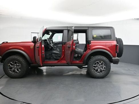 New 2025 Ford Bronco Badlands AWD/4WD image 35