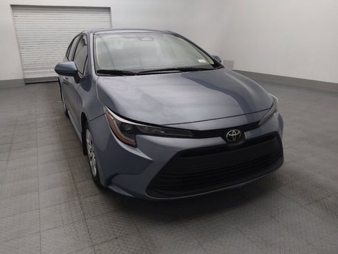 Used 2025 Toyota Corolla LE FWD image 13