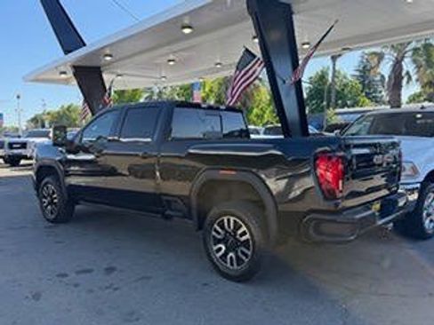 Used 2022 GMC Sierra 3500 AT4 w/ AT4 Preferred Package AWD/4WD image 7