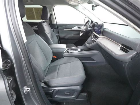 Certified 2025 Ford Explorer Active AWD/4WD image 35