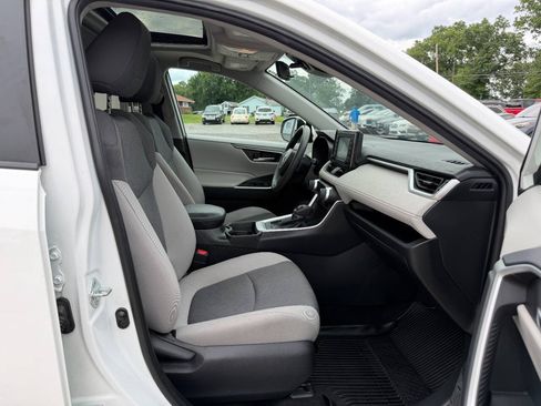 Used 2019 Toyota RAV4 XLE w/ All Weather Liner Package AWD/4WD image 13