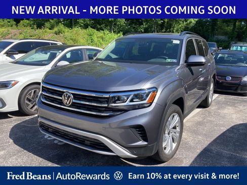 Used 2023 Volkswagen Atlas SE w/ Panoramic Sunroof Package AWD/4WD image 3