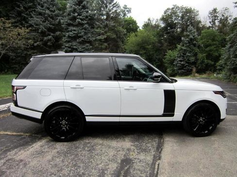Used 2019 Land Rover Range Rover Supercharged image 3