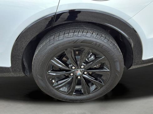 Used 2025 Buick Envista Sport Touring w/ Convenience I Package image 9