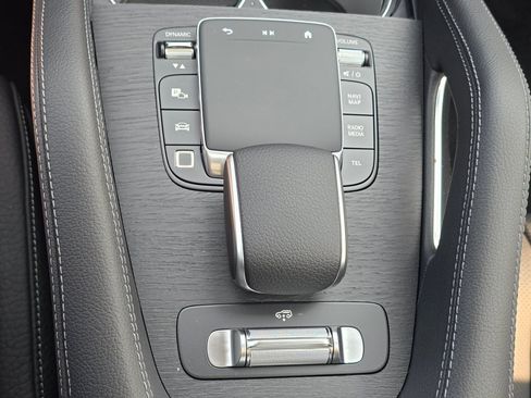 New 2026 Mercedes-Benz GLS 450 4MATIC image 45