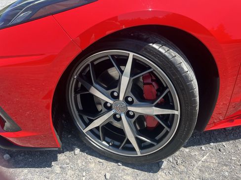 Used 2021 Chevrolet Corvette Stingray Preferred Cpe w/ Z51 Performance Package RWD image 13