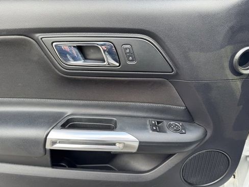 Used 2015 Ford Mustang Coupe w/ Equipment Group 051A image 13