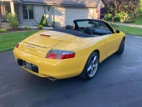 Used 2001 Porsche 911 Cabriolet image 39