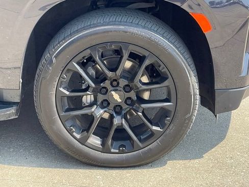 Used 2023 Chevrolet Suburban High Country w/ Max Trailering Package AWD/4WD image 10