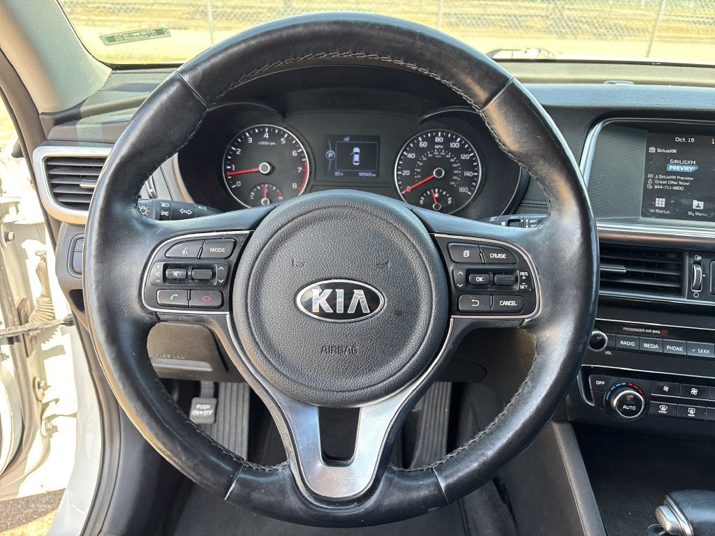 Used 2018 Kia Optima EX w/ Premium Package FWD image 15