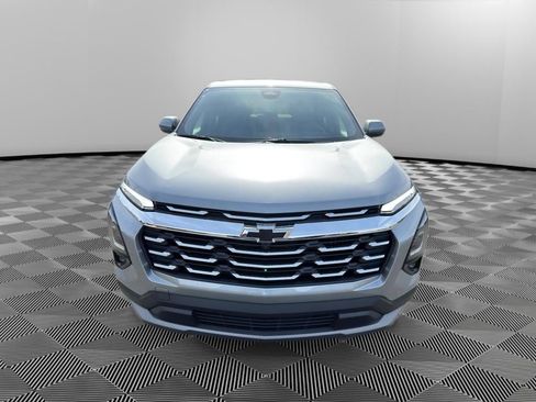 New 2026 Chevrolet Equinox LT w/ Convenience Package II image 2