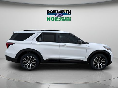 New 2026 Ford Explorer ST-Line AWD/4WD image 6