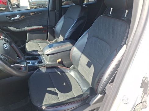 Used 2023 Ford Escape ST-Line w/ Tech Pack #1 image 16