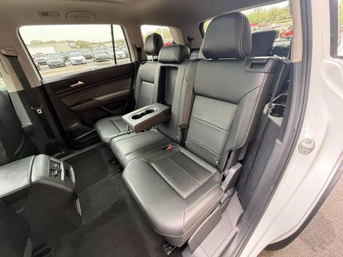 Used 2022 Volkswagen Atlas SE AWD/4WD image 14