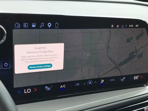 Certified 2026 Chevrolet Traverse LT AWD/4WD image 11