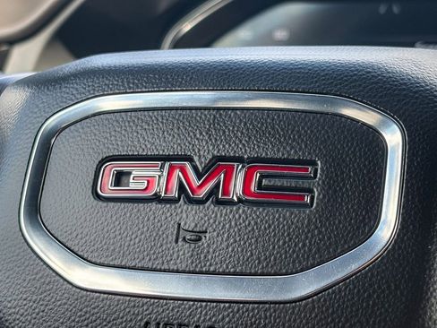 Used 2023 GMC Sierra 1500 AT4 w/ Technology Package AWD/4WD image 24