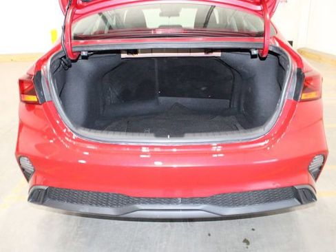 Used 2024 Kia Forte LXS image 13