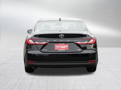 Certified 2025 Toyota Camry LE image 6