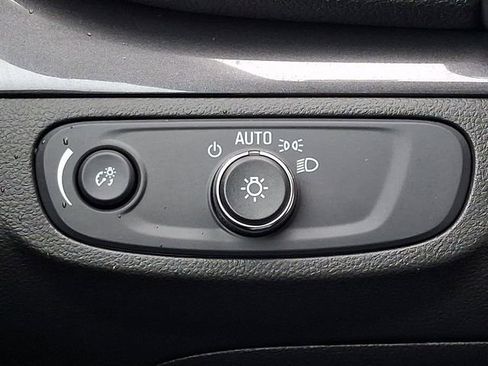 Certified 2022 Buick Encore Preferred w/ Safety Package image 26