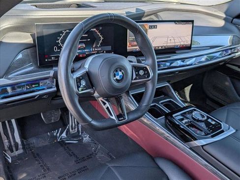 Certified 2023 BMW 740i RWD image 10