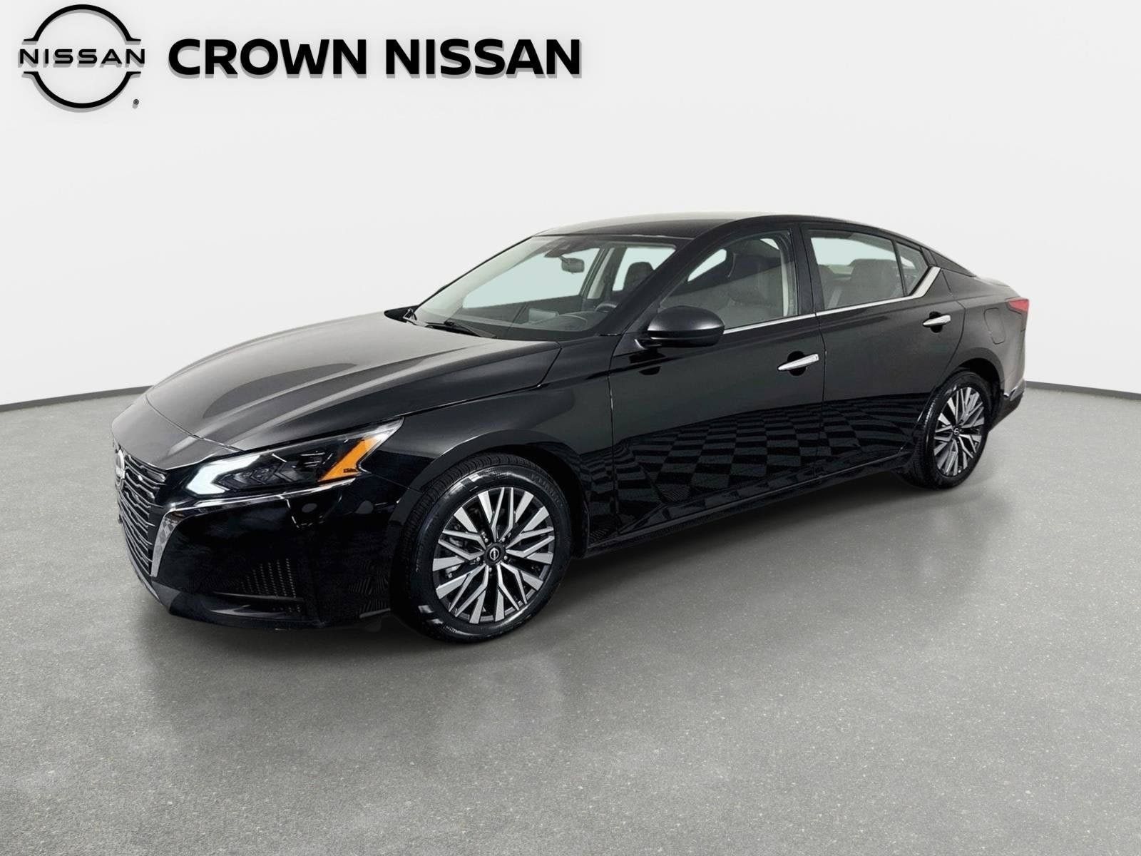 Certified 2025 Nissan Altima 2.5 SV FWD image 1