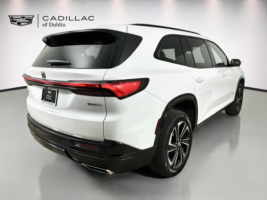 Used 2026 Buick Enclave Sport Touring AWD/4WD image 5